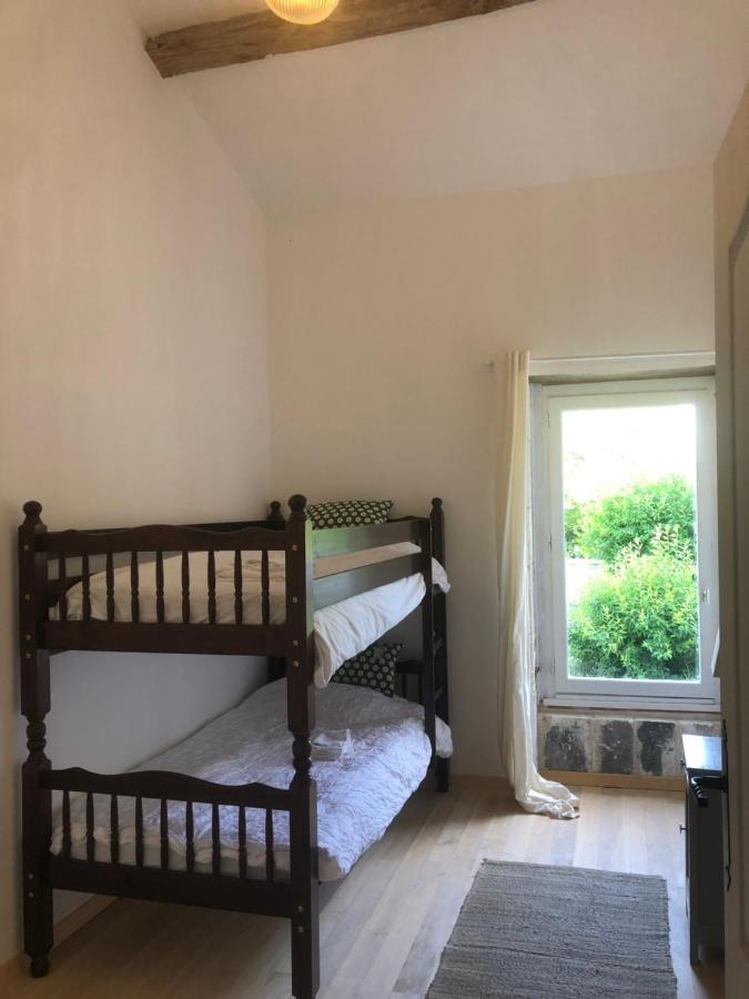 As Seen On A New Life In The Sun - Beautiful 3 Bedroom Cottage With Shared Pool Montboyer Extérieur photo