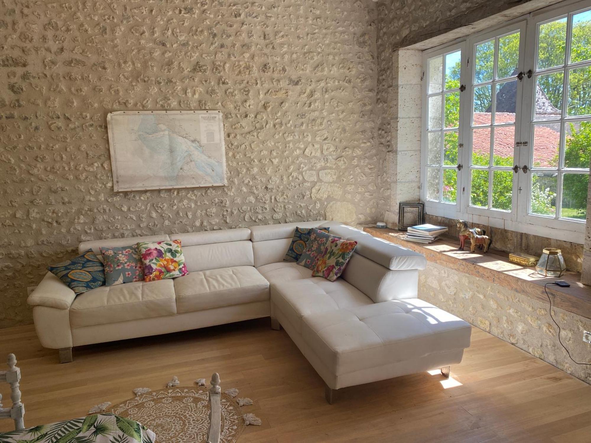 As Seen On A New Life In The Sun - Beautiful 3 Bedroom Cottage With Shared Pool Montboyer Extérieur photo