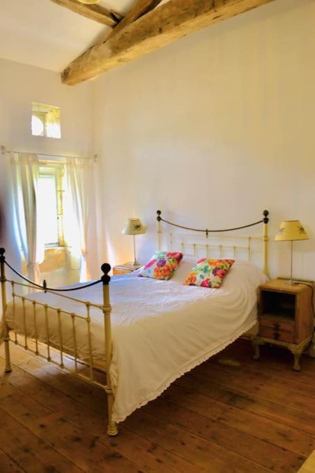 As Seen On A New Life In The Sun - Beautiful 3 Bedroom Cottage With Shared Pool Montboyer Extérieur photo